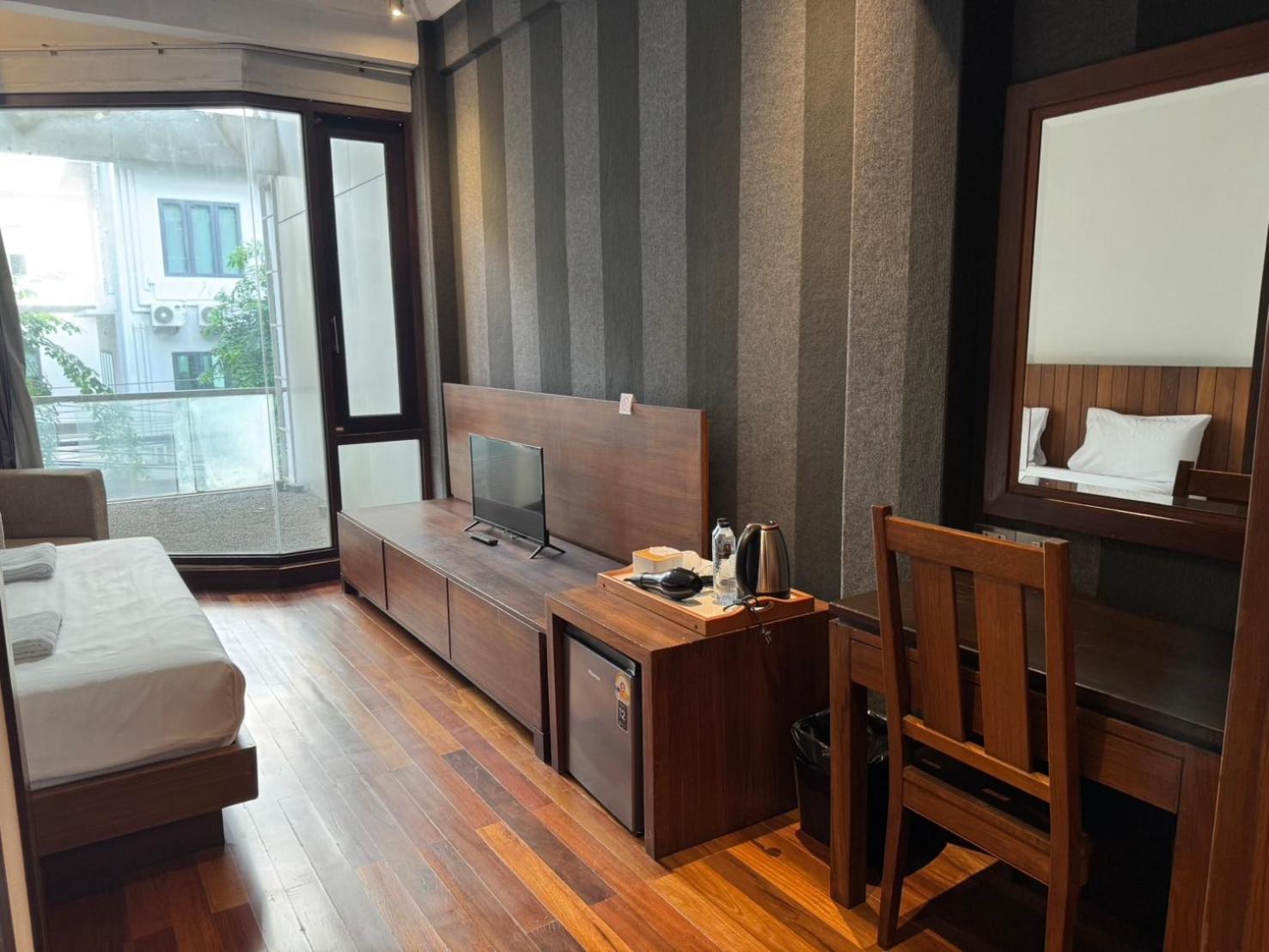 Wish Inn Silom - วิช อินน์ สีลม X Bangkok Luaran gambar